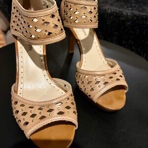 Adrienne Vittadini heels